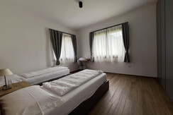 ACAEDCC6-E0E8-4BBD-95AB-7F088A9983C6-L0-001