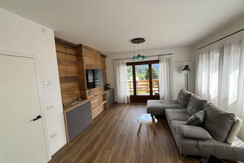 EB36AB08-5861-4557-8C06-7B0E2B127D89-L0-001