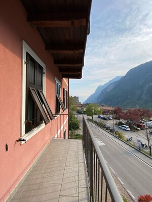 WhatsApp Image 2025-04-09 at 18.10.39 (1)