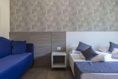 Arco Smart Hotel - Family Room 03