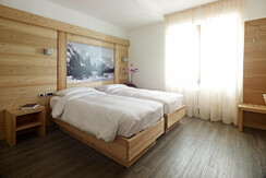 Classica Double, single beds
