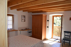 bb_arlanch8_camera-p1-armadio