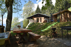 BAITA DEI TAIARI area barbecue vista est