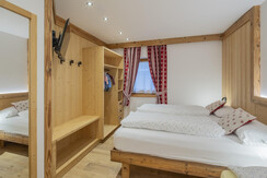 15_G_25_068_0098-HDR