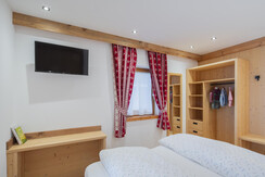 25_G_25_068_0224-HDR