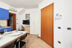 ruhig_centrale_balcony_RivaDelGarda_LagoDiGarda_It