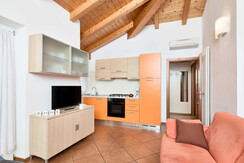 soggiorno-doccia-lavastoviglie-aria-condizionata,f