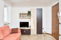 soggiorno-aria-condizionata-lavastoviglie-angolo-c