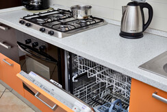 armadio-arredato-balcone-angolo-cottura,bathroom-b