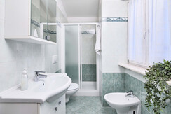 bidet-vacanza-soggiorno-aria-condizionata-dishwash