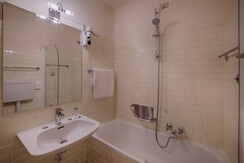 2_BELLAVISTA000819_HDR-min