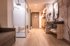 Benacus_junior_suite_4