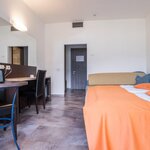  foto van Superior Plus NOT REFUNDABLE