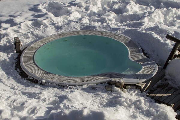 Grand_Hotel_Biancaneve_trentino_inverno_jacuzzi
