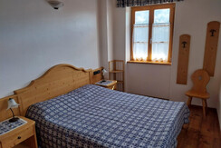 a554c7f5-838c-4e68-8c52-8882ec46fe99