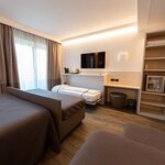  Photo of Family room