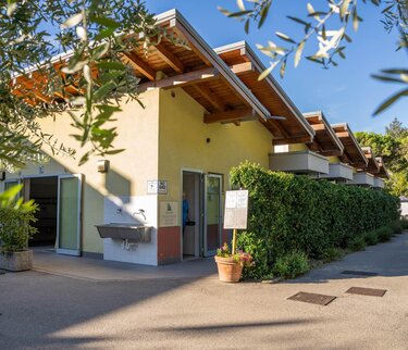 CAMPING BELLAVISTA** - Accommodation in Arco