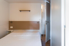 a1e1a139-4781-4b81-adef-42de3dcef87b