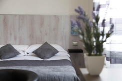 396-Hotel-Canarino-Riva-del-Garda-