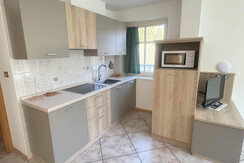 1A28D214-9827-44D5-9E70-9302E88D1CD9