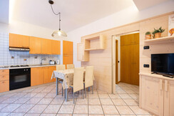 202509 - Via Nazionale, Molveno_WebOpt_9