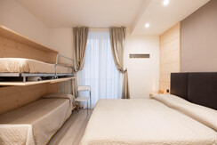 202509 - Via Nazionale, Molveno_WebOpt_11