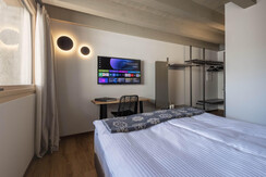 StanzaSX_ScrivaniaTV