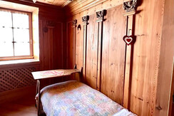 dettaglio camera letti singoli