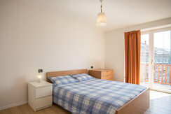 app.Rosso-camera-matrimoniale-2