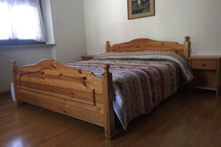 DB8BC3DE-0151-468E-B599-8DFF46EB8592