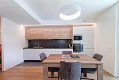 Ausgestattete Küche