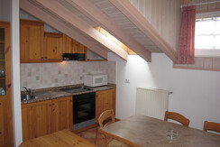 soggiorno con cucina a vista(1)