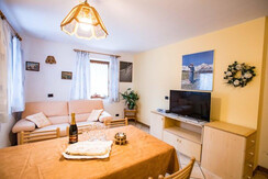 8d01e2b7-927a-4da8-b3d9-462c62c8c5a3