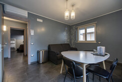 Bilocale-via-milano-CityU-10-scaled