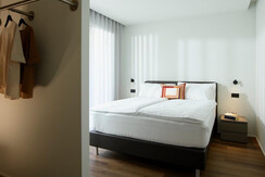 08b181c7-be5d-4d78-b6d2-21c9fd01fdef