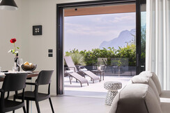 076d18bb-84c4-42ab-af24-0f1ebd590575