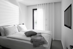 af678ca6-3615-4319-b683-44b0b63142bf