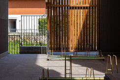 Esterno - portabiciclette