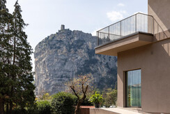 Facciata esterna Costa d'Arco Bed&Retreat