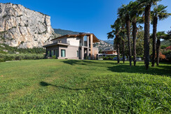 Esterni e giardino Costa d'Arco Bed&Retreat