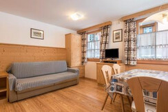 9d972635-9794-40cf-8467-57a8335517e9_3000x