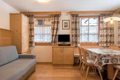 4822bf1a-805c-4ed0-9a4c-972ad1d38703_3000x