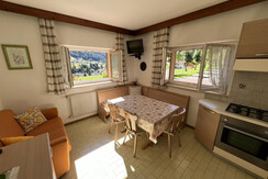 19CA955D-584A-47CF-8F38-1AA68FC9C8D5_1_105_c