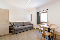 GiancarloDorich-App.Violetta©FrancescoDetomas-2