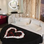  Foto von Suite superior Love mit Jacuzzi NOT REFUNDABLE