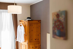 06-Eden-Marone-camera