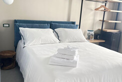 8d6852bf-0921-449c-8ff1-42d0e19c9bd3