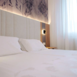  Foto von SUPERIOR SMALL