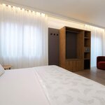  Foto von CITY DELUXE