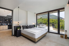 DP230623024_LOW_Dolce_2